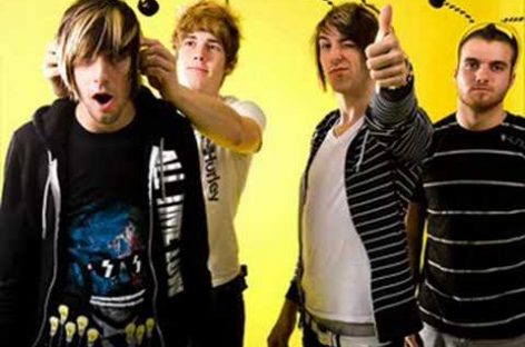 Американская поп-панк-группа All Time Low возглавили альбомный чарт Британии
