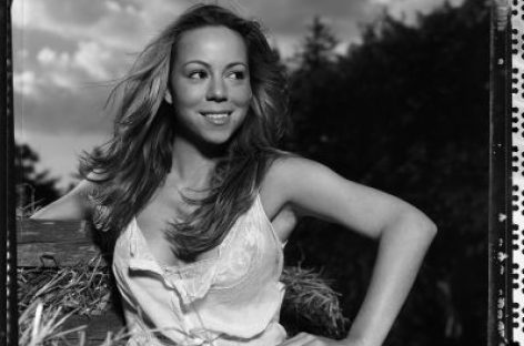 Мэрайя Кери рассказала о песне «Infinity»