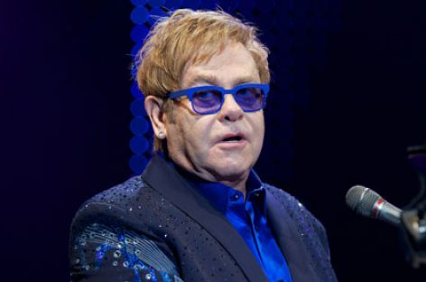 Элтон Джон выступил перед Конгрессом США
