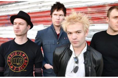 Панки Sum 41 готовят новый материал