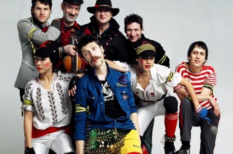 Экс-участник Gogol Bordello подал иск на фронтмена группы