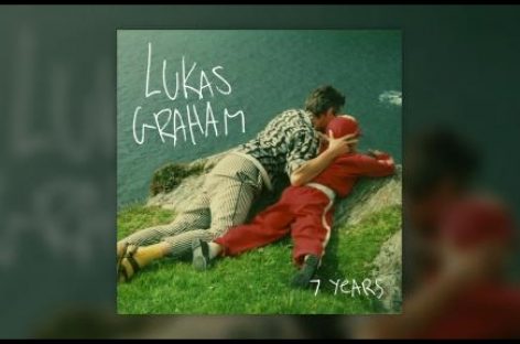 Сингл Lukas Graham занял вершину британского чарта