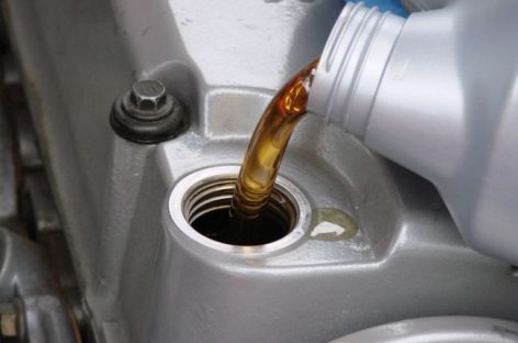 Меняем масло в двигателе: советы автолюбителей