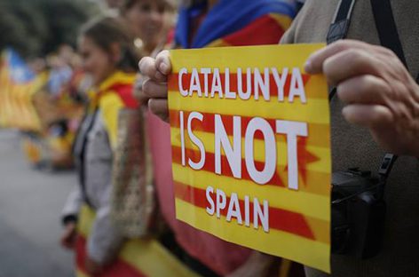 Референдум в Каталонии: около 850 пострадавших