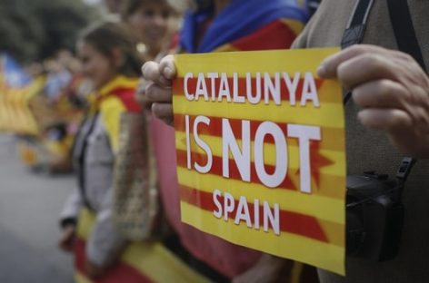 ЕС не будет посредничать между Испанией и Каталонией