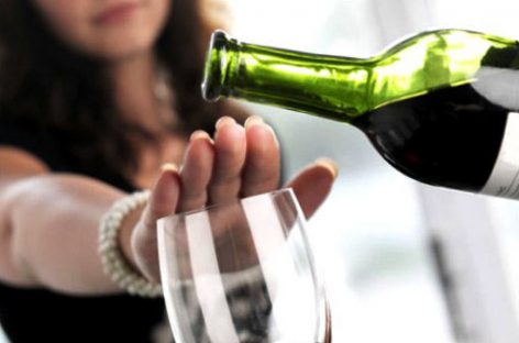 Минздрав рассказал о снижении потребления алкоголя россиянами