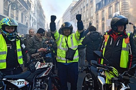 Власти Франции ужесточат наказания за митинги