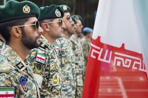 Иран готов к удару по военным объектам США