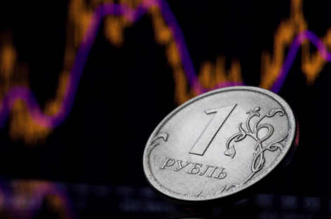 В Центробанке РФ начали спасать рубль